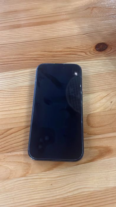 Iphone 16  хорошие состояние
