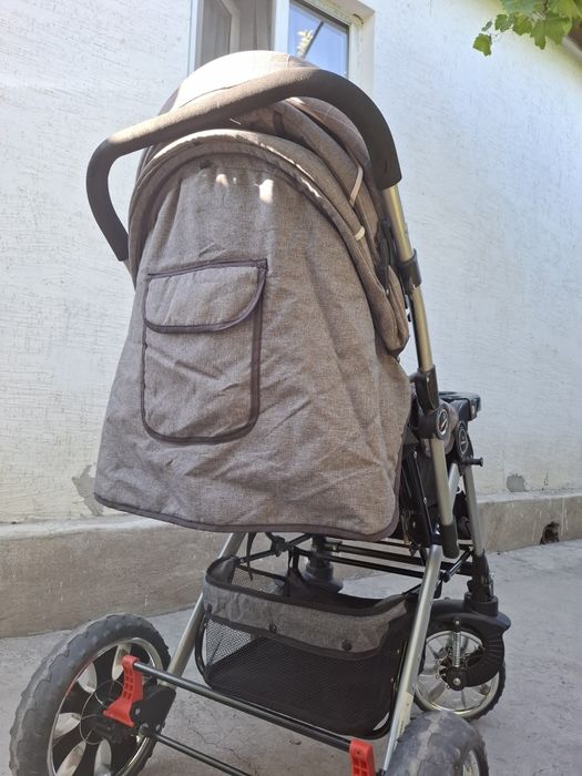 -Коляска детская-