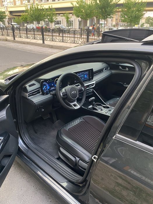 Sotiladi Kia K5 GDI