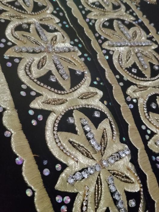 Zar xalat   bir marta kiylgan