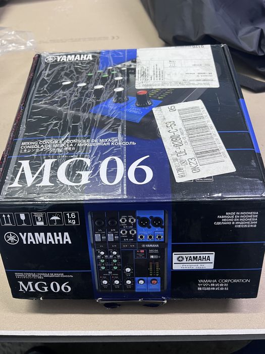 YAMAHA MG06 mixer audio