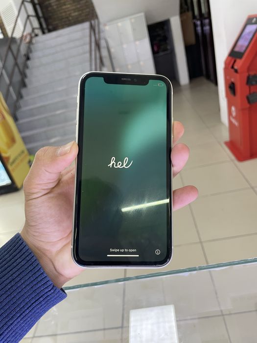 айфон 11 128 гб в идеале