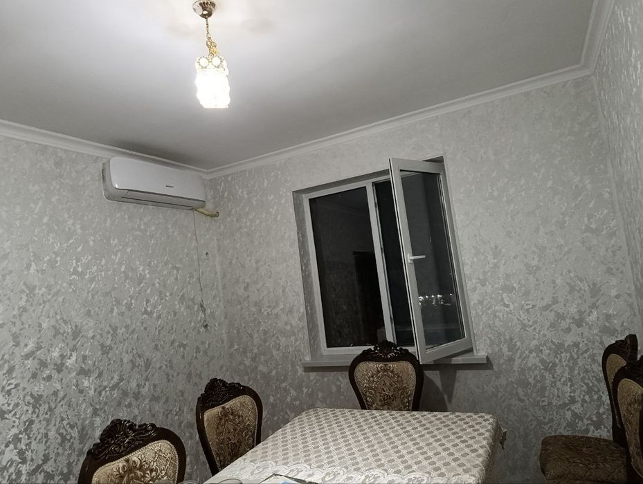 Шаматон домлари, 3 хонали уй