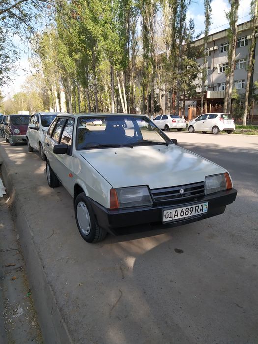 Продается своя машина.