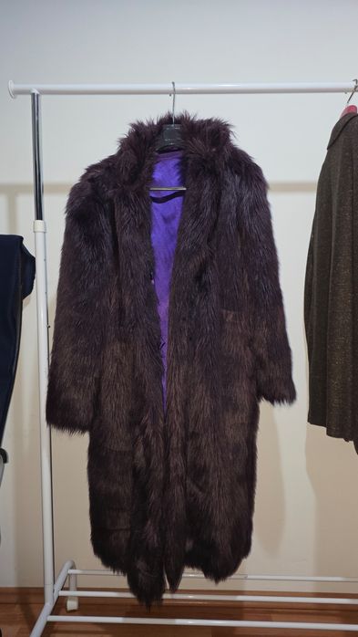 Palton blană artificială mov închis, lung, căptușeală saten mov, L-XL, realizat la comandă