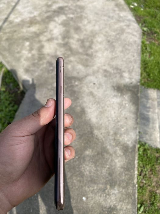 Samsung galaxy j 4 plus !