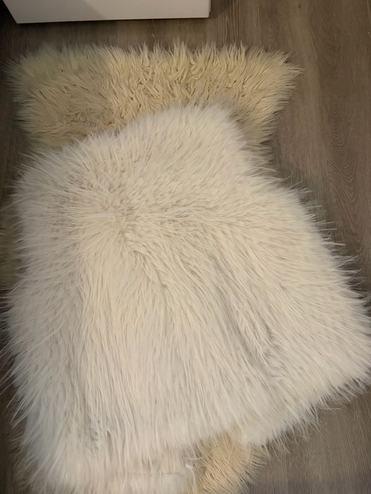 Vestuta blanita Zara noua cu eticheta