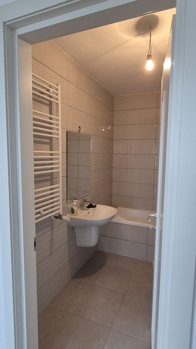 Studio 39 mp – Top City Residence, Tractorul (Brașov) – 330€