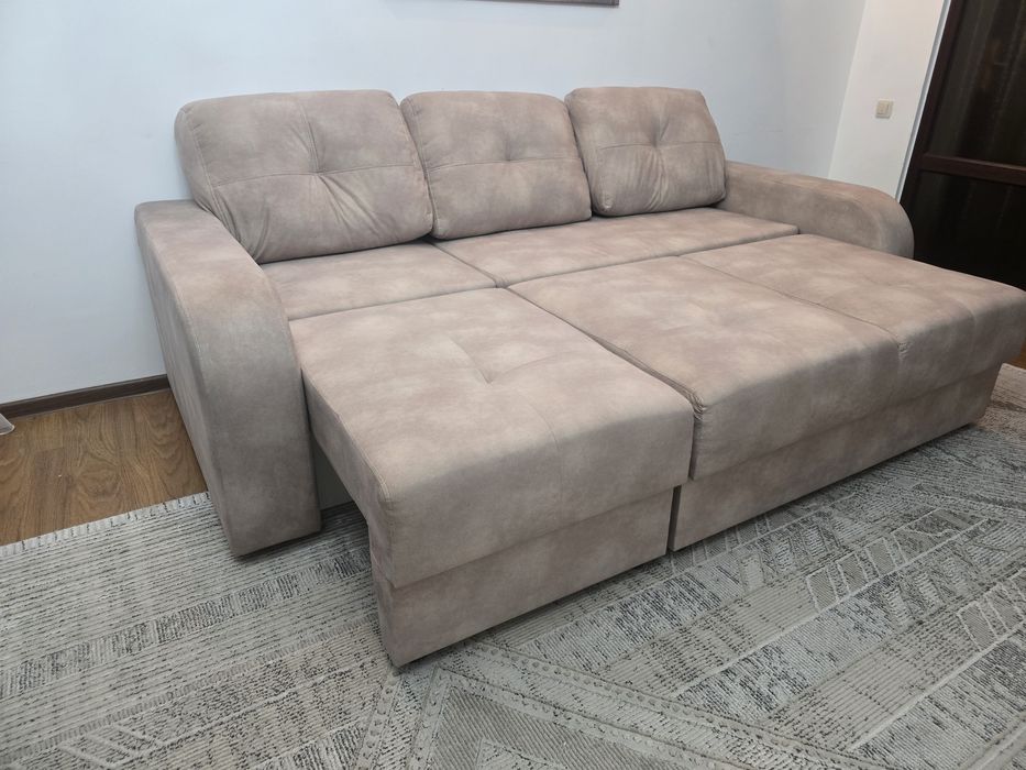 Диван для гостиной