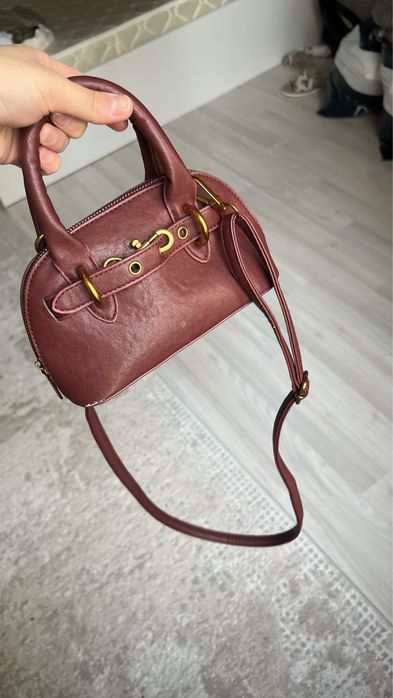 Сумочка бордовая