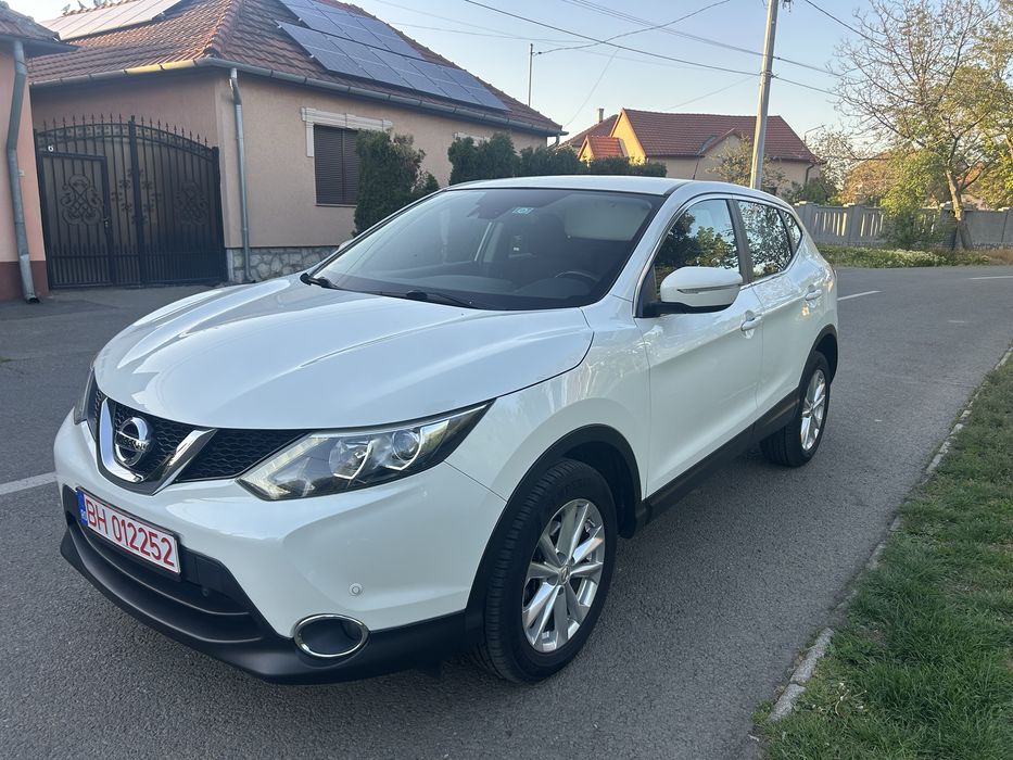 Nissan qashqai 1.6 dci 130 cp, 4x4, full led,an fabr 2014,euro5