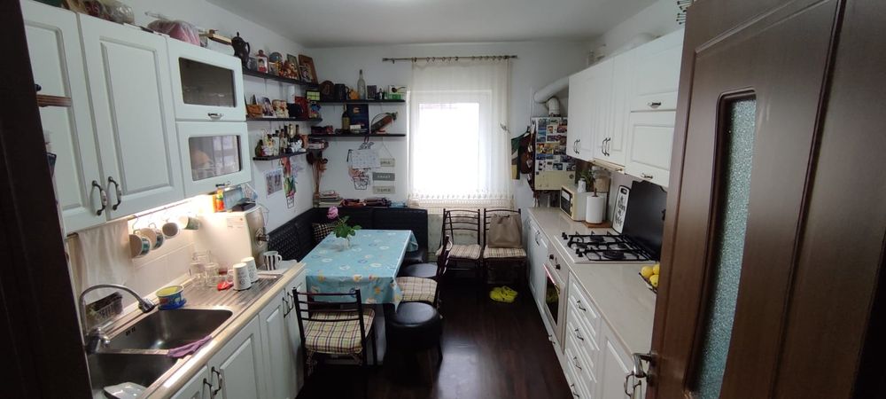 3Decomandat Arena Mall