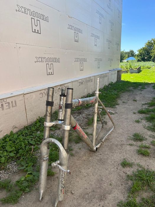 Продам раму на велосипед MAGNUM