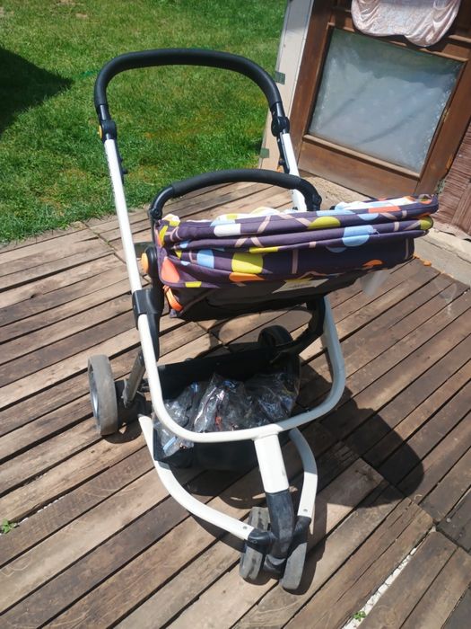 Бебешка количка COSATTO.