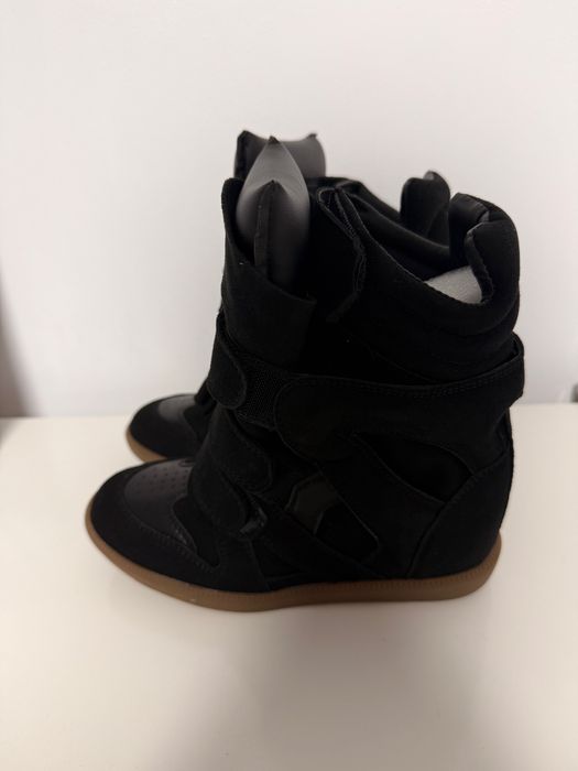 Ghete Isabel Marant negre, NOI, cu scai și talpă gumă – stil chic, model modern, perfecte pentru ținute trendy!