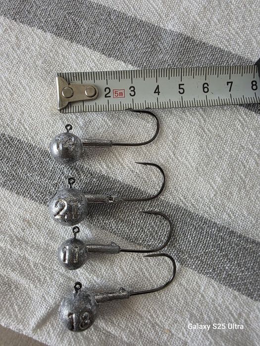 Jiguri fudo-171 buc+ cutie(naluci 7-10cm e jigul))