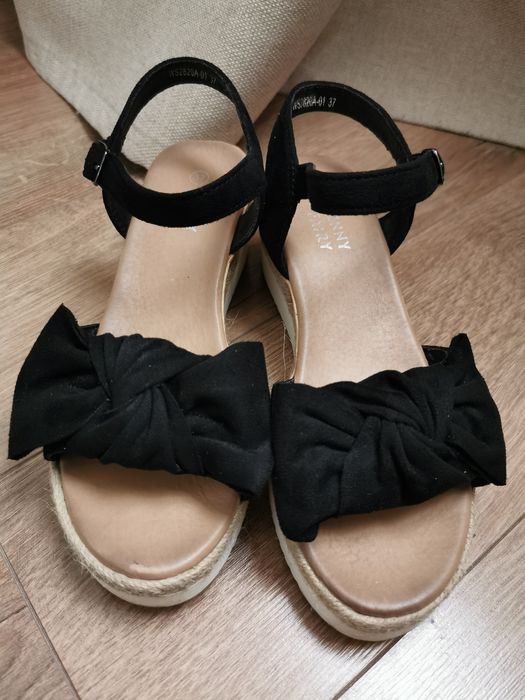 Sandale platforma negre, marime 37