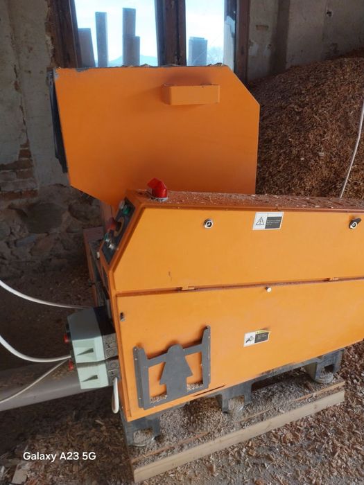 Мелница/Дробилка за дървен материал или пластмаса