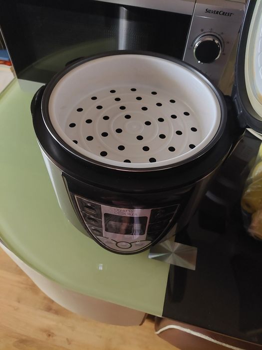 Oală de gătit la abur