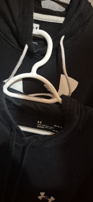 Суичъри Under Armour -L размер