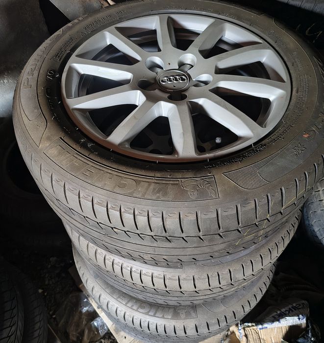 Jante 16  originale Audi  + cauciucuri Michelin de vara  225. 55 R16.