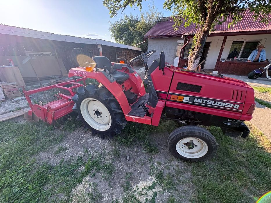 Vand tractor Mitsubishi
