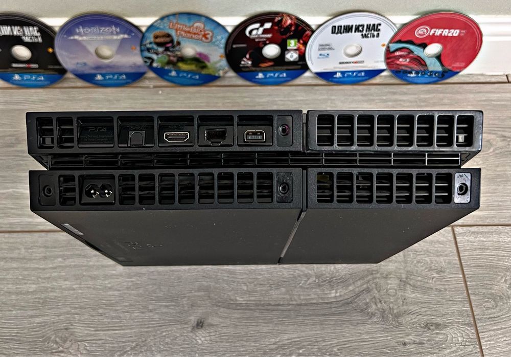 Sony playStation 4 /  идеально