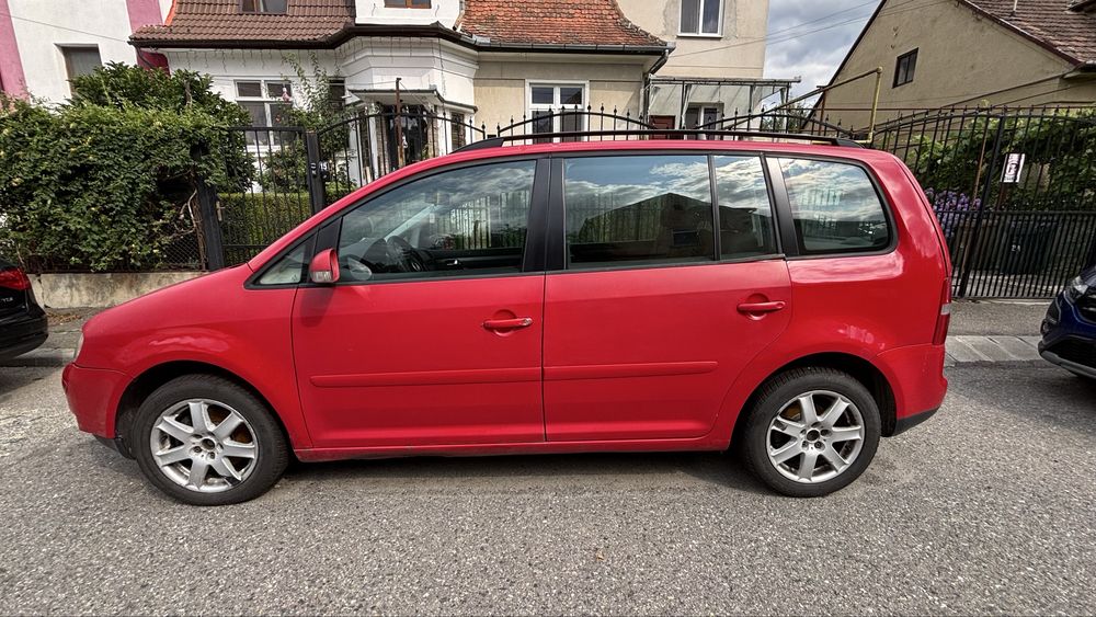 VOLKSWAGEN Touran 2006 — imagine 2