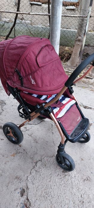 Продаю коляску срочно!!!