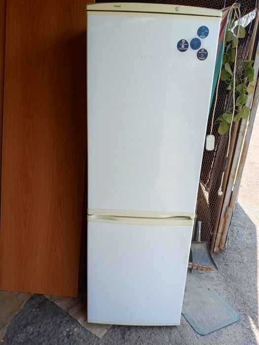 Продается холодильник класс