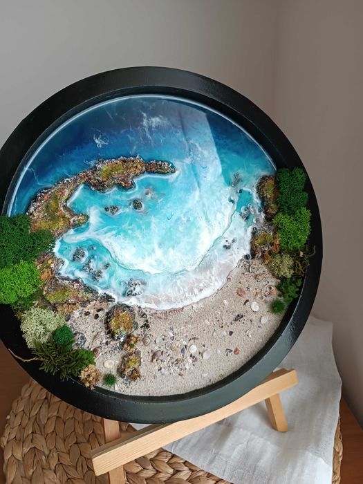 Ръчно изработено пано с естествени материали и епоксидна смола