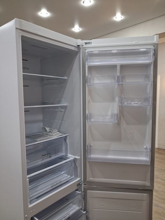 Срочно! Продам новый холодильник