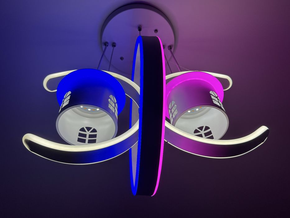 Люстра для детской