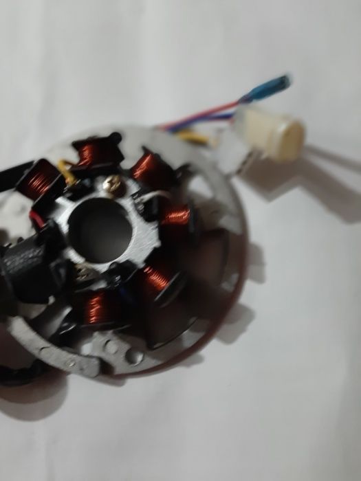 Magnetou scuter Yamaha, Aprilia, Minareli 50-80cc (5 fire)