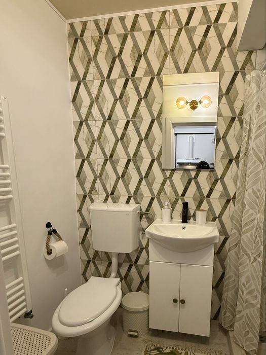 Garsoniera de inchiriat, recent renovata