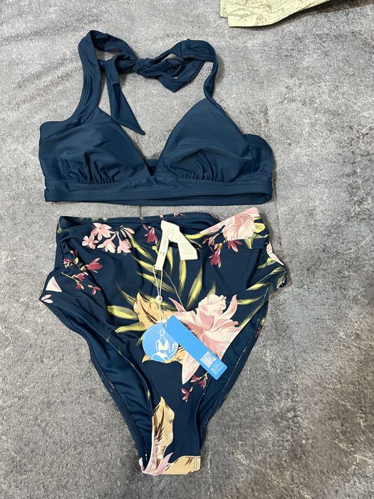 Нови бански