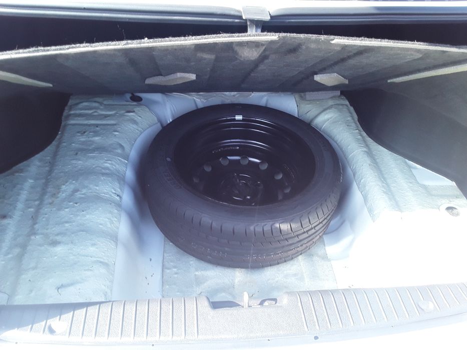 Jentra avtomat elegant