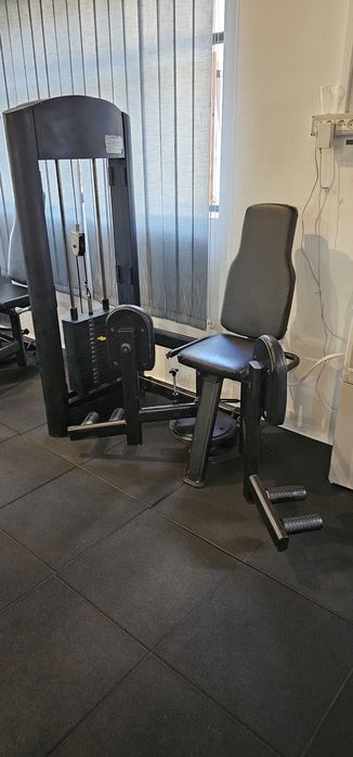 Pachet aparate fitness – Technogym, Smith, Presă, Gan