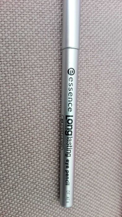 моливи за вежди,очи,устни