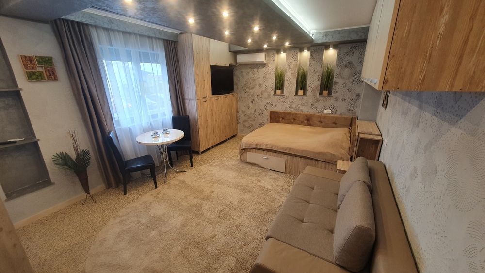 Tomis studio 4b  regim hotelier