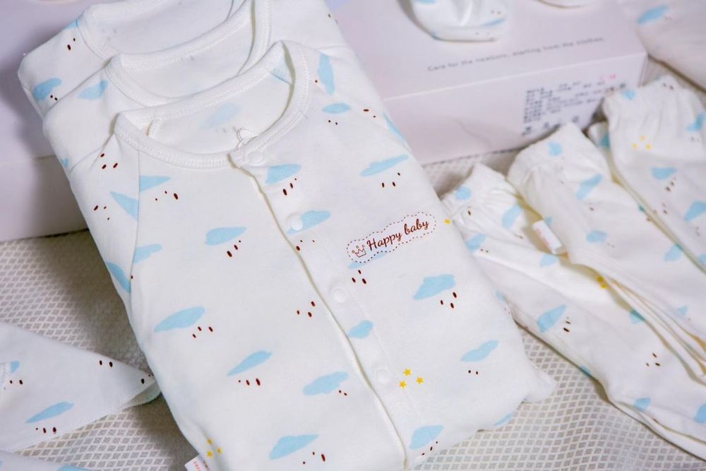 Комплекты для новорожденных