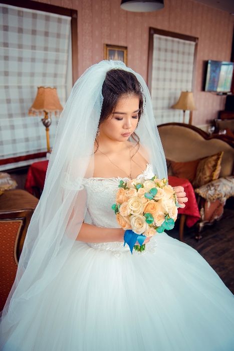 Продам свадебное платье