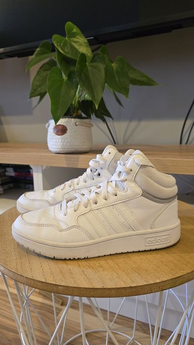 Сникърси adidas, обувани броени пъти,размер 36 2/3