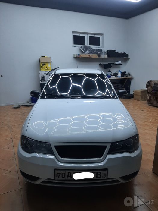 Nexia 2 sotiladi 2014 yil 1.6 mator Benzinda