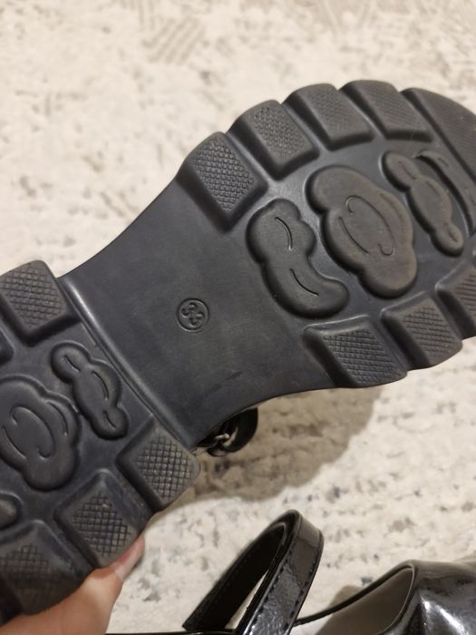 Школьные туфли 33 размер