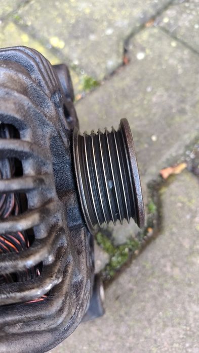 Alternator valeo