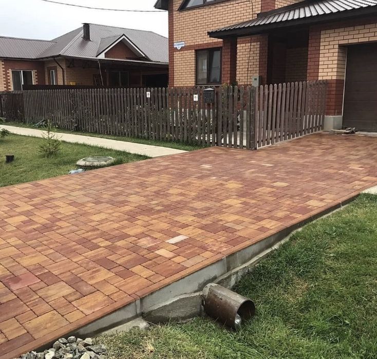 Укладка брусчатки и тратуарной плитки