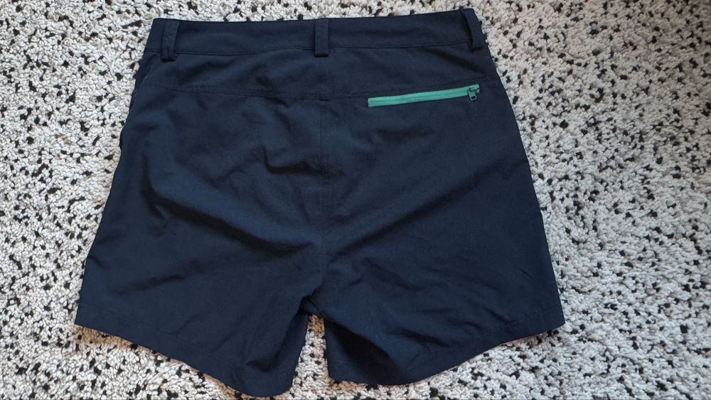 Дамски туристически панталони Millet размер L