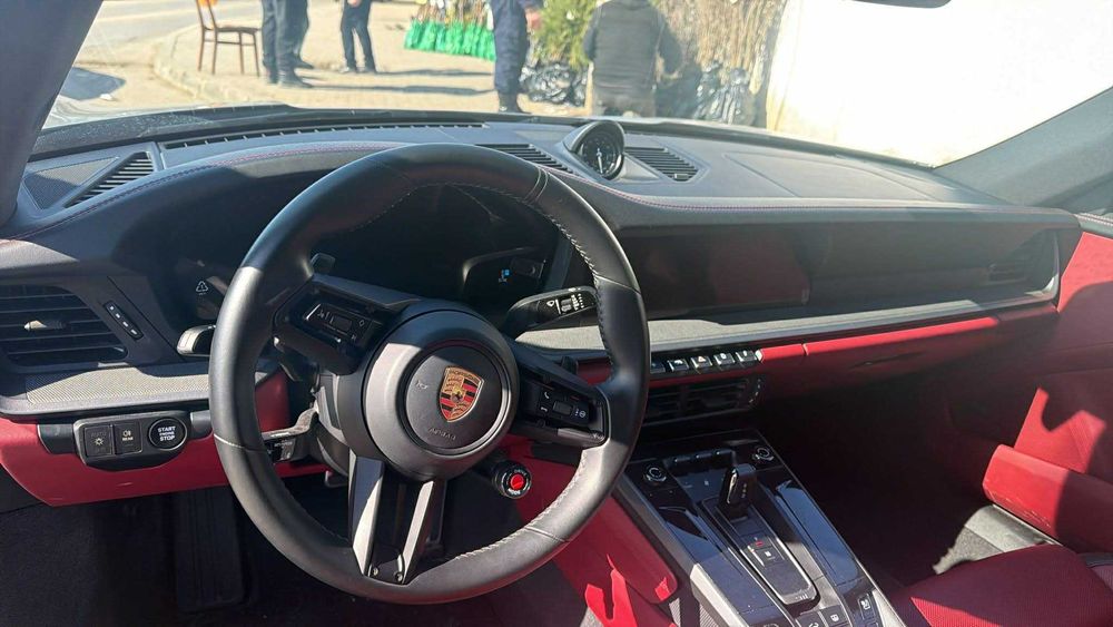 Porsche 911,an de fabricatie 2025, TVA inclus, nedeductibil.