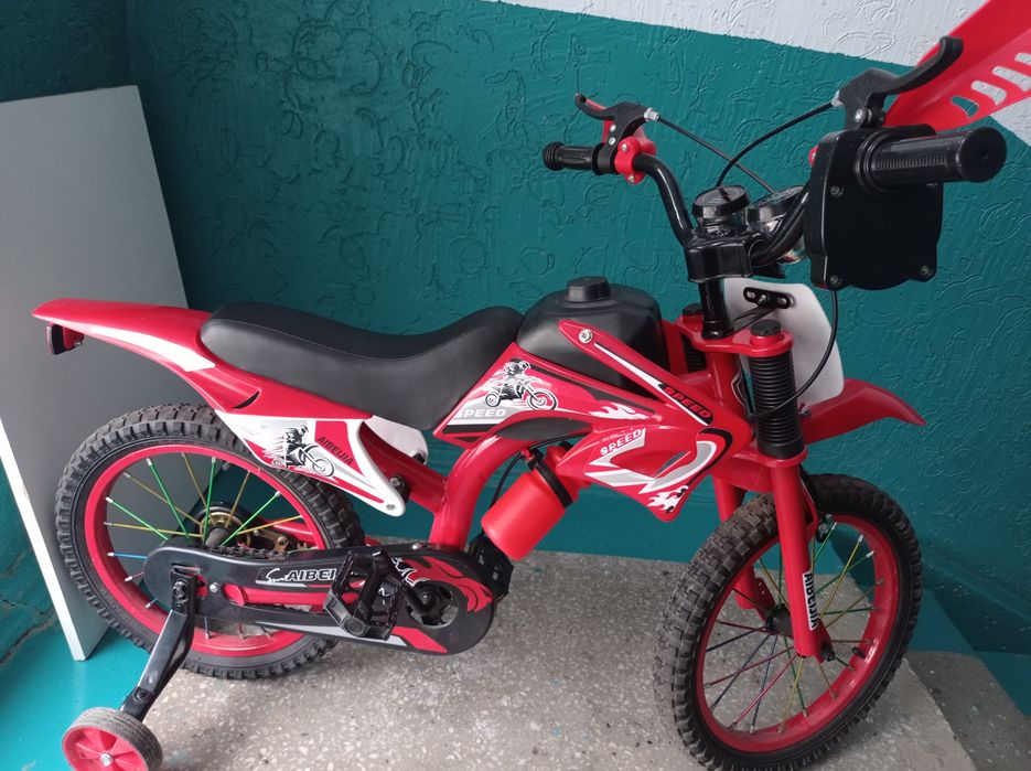 Велосипед в дизайне мотоцикл